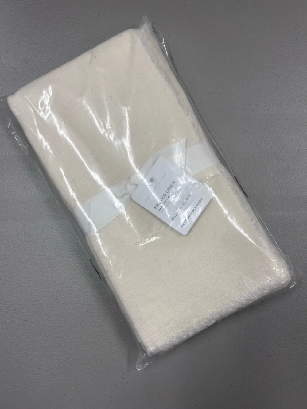 Pottery Barn Frayed Oversized Linen Napkins Ivory - Set of 4 NWT